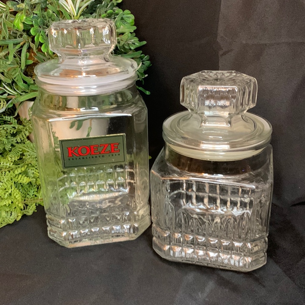 Set of 2 Koeze large and small clear glass canisters
